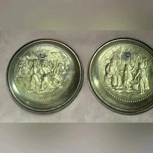 Vintage Brass Tin Gold Wall Decorative Plates Lightweight - Picture 7 of 11